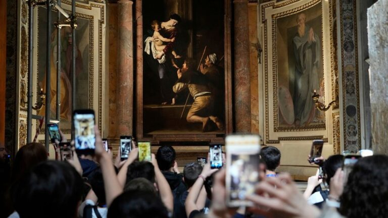 Meno pellegrini e tassi di caduta: il boom del noleggio turistico di Roma non riesce a materializzare