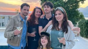 Tre generazioni, un viaggio: il bellissimo caos di viaggiare come famiglia