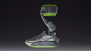 Bici elettrica per i piedi: la scarpa innovativa di Nike per runner medi