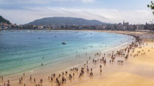 Spiagge senza fumo in Spagna? San Sebastián si unisce alla spinta per coste più pulite e tranquille