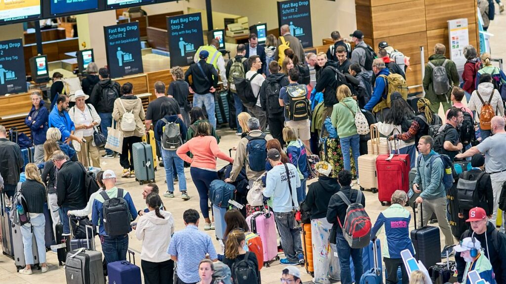 Un attacco informatico ha cancellato il tuo volo? Ecco a quale risarcimento potresti avere diritto