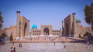 Ospitalità Uzbekistan: innovazione locale e standard globali a confronto