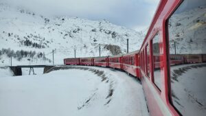 Treno cuccetta innovativo collega Svizzera e Svezia: viaggio unico