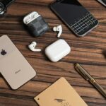 Gadget smart per viaggiare: accessori top estate 2026 da non perdere