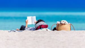 Libri di viaggio: le letture estive per ispirare avventure uniche