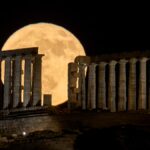 Luna delle Fragole: significato e miti della sua straordinaria alba