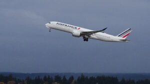 Voli Medio Oriente: Air France sospende Riyadh, Dubai e Beirut